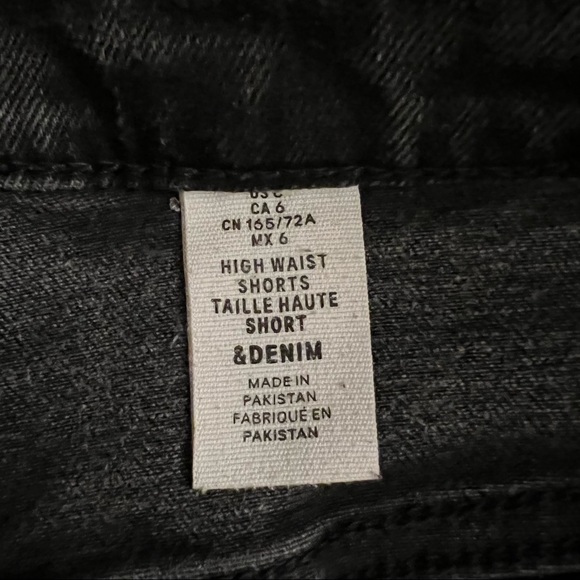 H&M &Denim Black Denim Shorts - Picture 8 of 8